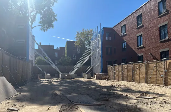 شکایت مالک مونترالی از شهرداری به‌خاطر درآمد از دست رفته!